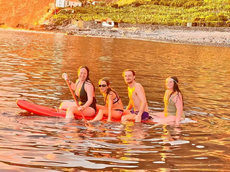 Funchal:Private Sunset Boat Trip - Snorkel & Paddle up 11 pp - Waiting for Madeira’s sunset