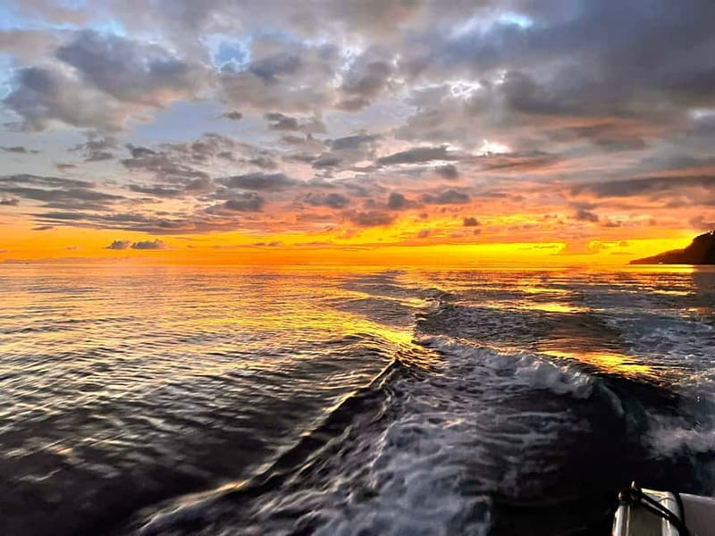 Funchal:Private Sunset Boat Trip - Snorkel & Paddle up 11 pp - Is $412 good value for your group?