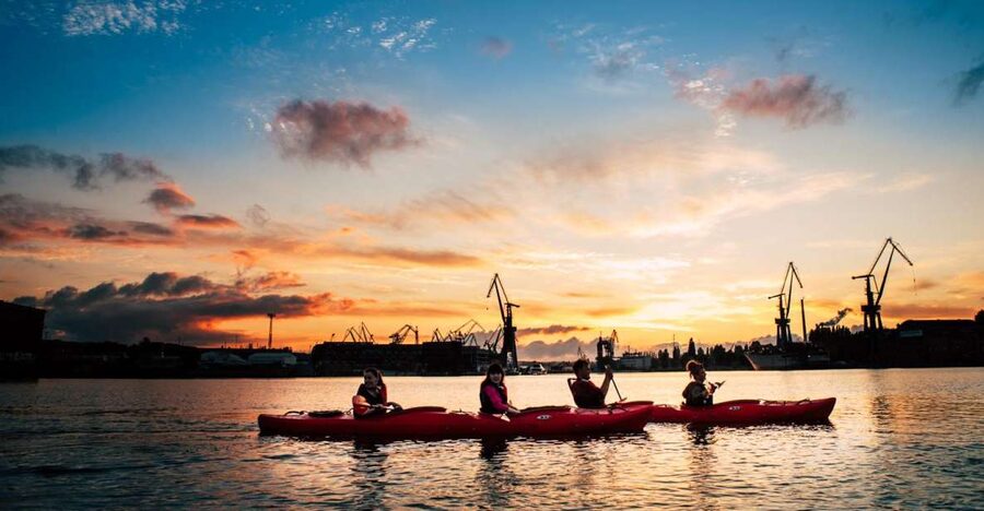Gdansk: Sunset Kayak Tour - Key points to know before you book