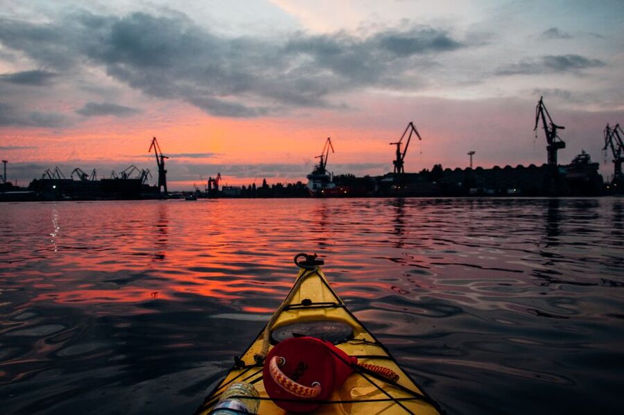Gdansk: Sunset Kayak Tour - The first 20 minutes: safety and paddling basics