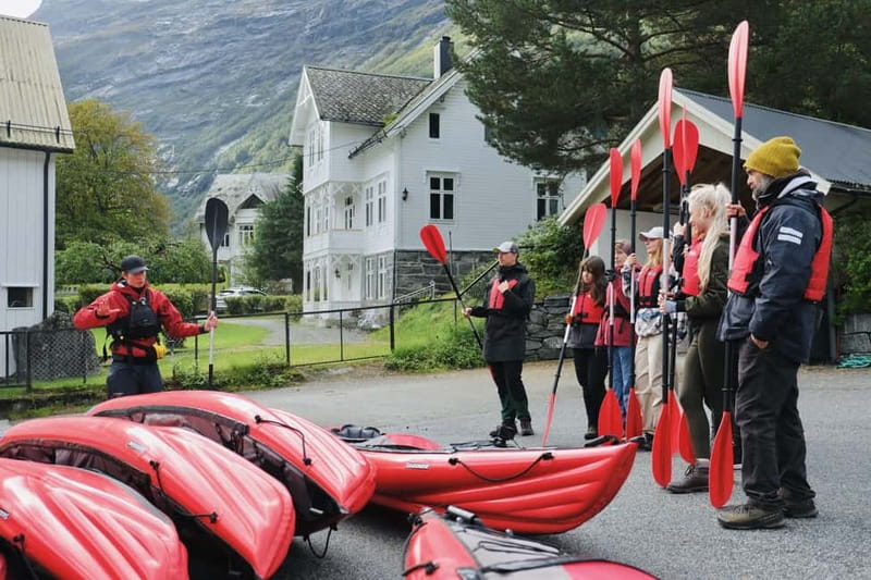 Geiranger: Beginner-Friendly Fjord Kayaking - Starting at Maråkvegen 37