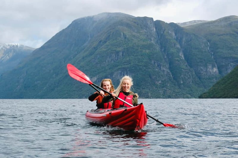 Geiranger: Beginner-Friendly Fjord Kayaking - Learning the Basics Before You Paddle