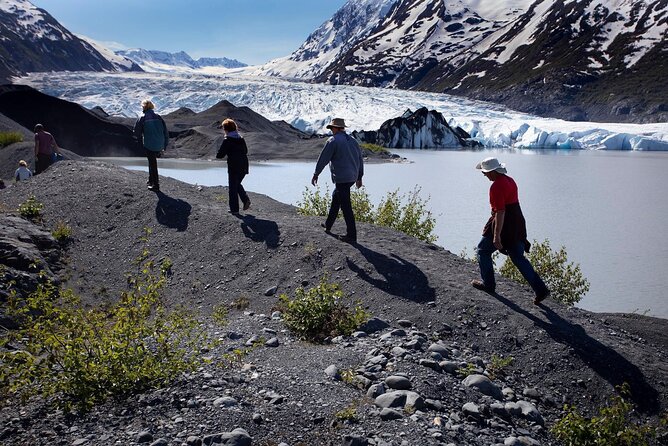 Glacier Blue Kayak & Grandview Tour - What the Price Includes