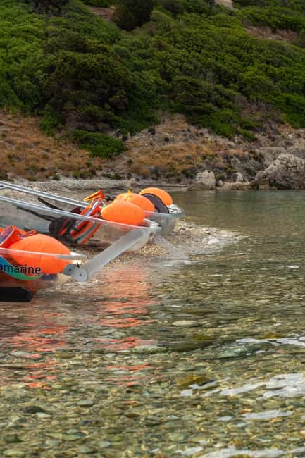 Golfo Aranci: traditional or transparent kayaks, dolphins, and aperitifs - The return and the Sardinian aperitif