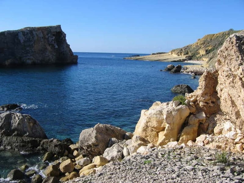 Gozo: 1 Hour Kayak plus +Cave Tour + Drop off Blue Lagoon - Key points at a glance