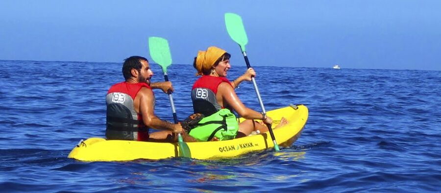 Gran Canaria: South Coast Guided Kayaking Trip - Paddling toward Playa de Montaña Arena