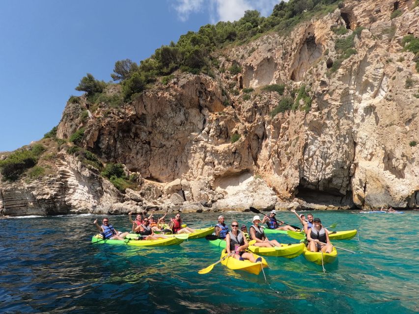 Granadella: Caló, Cova Llop Marí, and Ambolo Kayak Trip - The return paddle and the finish at Granadella
