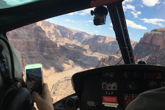 Grand Canyon Helicopter Tour and River Raft or Emerald Cave Kayak - Guides, transport, and the rhythm of the day