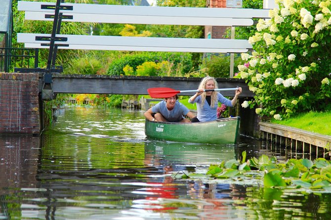 Guided Canoe Adventure with Picnic Lunch in Waterland from Amsterdam - A picnic lunch on a Waterland island