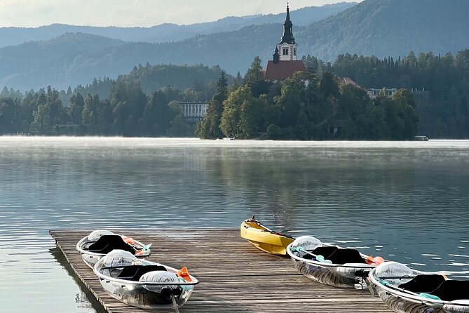 Guided Clear Kayak Tour in Bled - Daytime or sunset: choosing the right departure