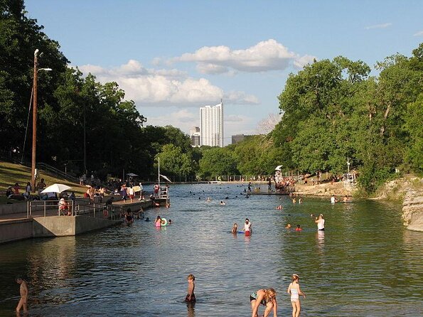 Guided Downtown Skyline Kayak Tour in Austin - Seeing Austin from Lady Bird Lake