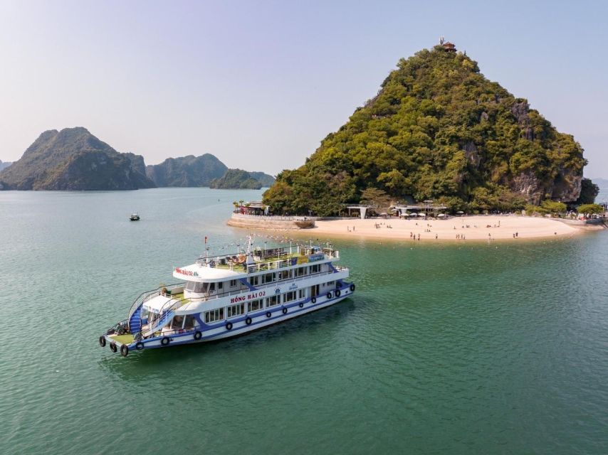 Ha Long: Afternoon Cruise with Lunch, Kayaking, and Swimming - What this six-hour Ha Long Bay cruise is really like