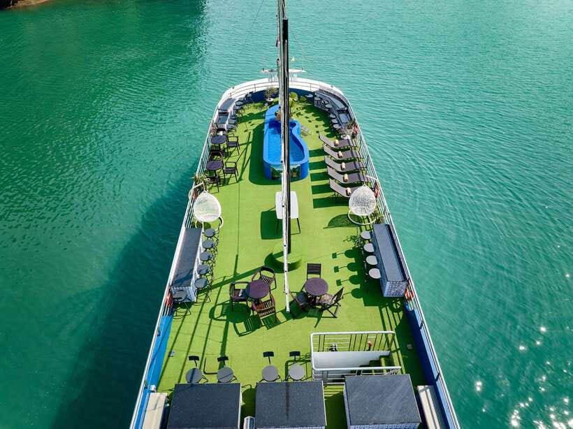 Ha Long & Bai Tu Long bay cruise wt Kayakking & buffet lunch - How the $46 price compares with the experience