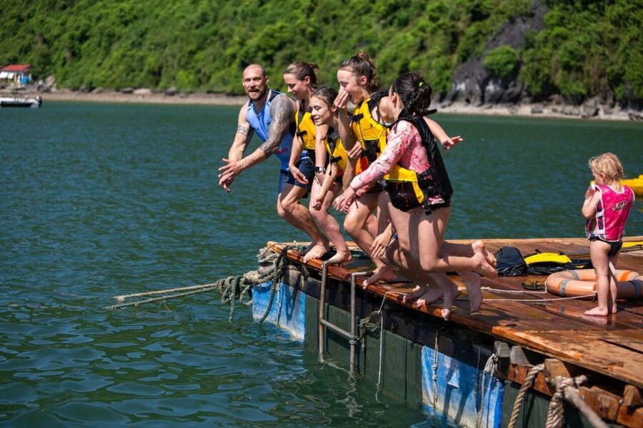 Ha Long & Lan Ha Bays: 2-Day Cruise with Meals & Kayaking - Food, drinks, and extra charges