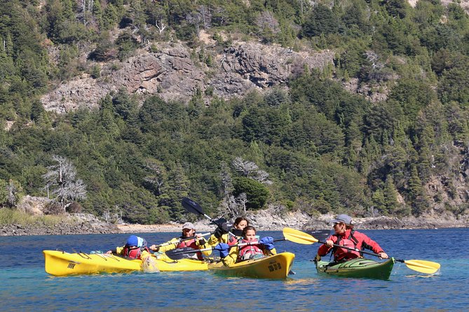 Half a day of kayaking on the Nahuel Huapi lake in private service - From Bahía López to Brazo Tristeza