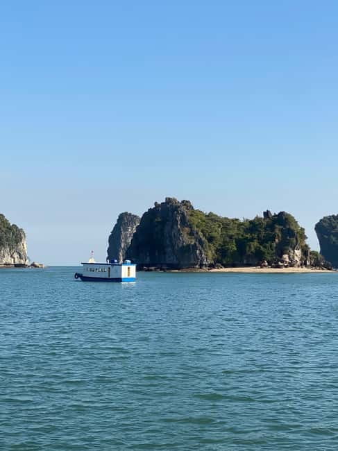 Half day Lan Ha Bay : Boat Trip , Kayaking,Snorkel - Leaving Cat Ba at 8:00 am or 1:00 pm