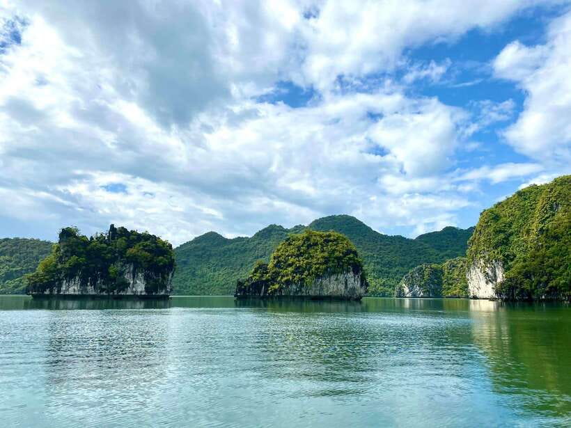 Half day Lan Ha Bay excursion ( 4 hours ): Kayaking, Snorkel - Food, drinks, and what is actually included
