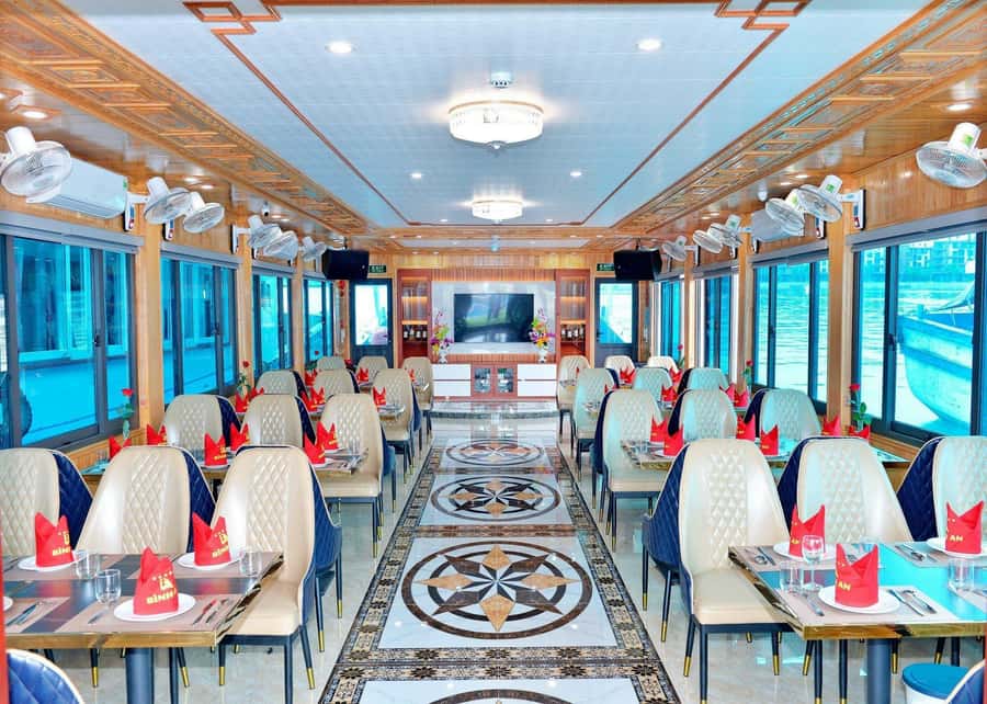 Halong Bay: Day Cruise with Caves, Kayaking & Sunset Party - What the $49 price really covers