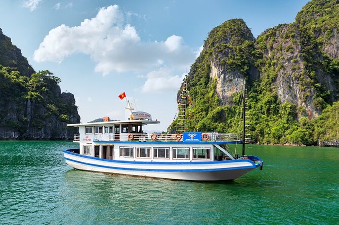 Halong Bay Day Tour With Titop Island, Cave, Kayak & Lunch - Why this one-day Halong Bay trip works