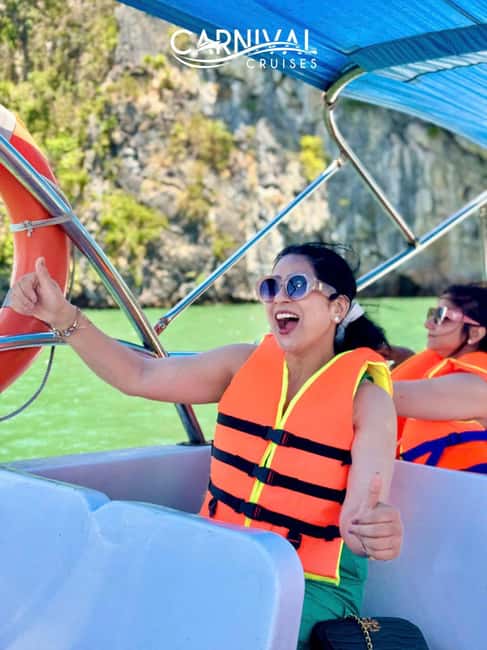 Halong Bay: Luxury Day Cruise w/ Pool, Kayak, Free Transfer - A long but efficient day from Hanoi