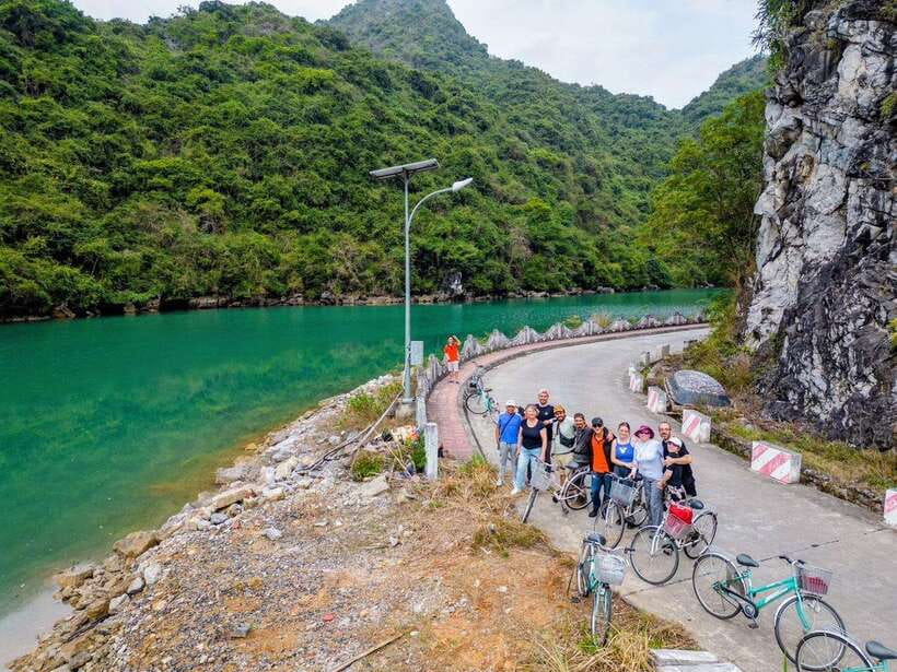 Hanoi: 2-Day Ha Long and Lan Ha Bay Cruise with Kayaking - Who will enjoy this cruise most