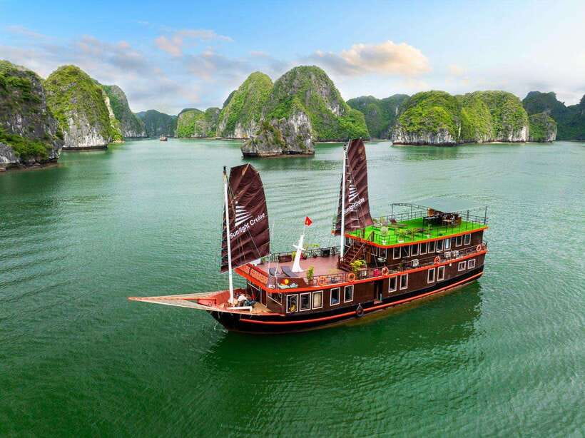 Hanoi: 2-Day Ha Long and Lan Ha Bay Cruise with Kayaking - Sunset, cooking class, and an evening on board