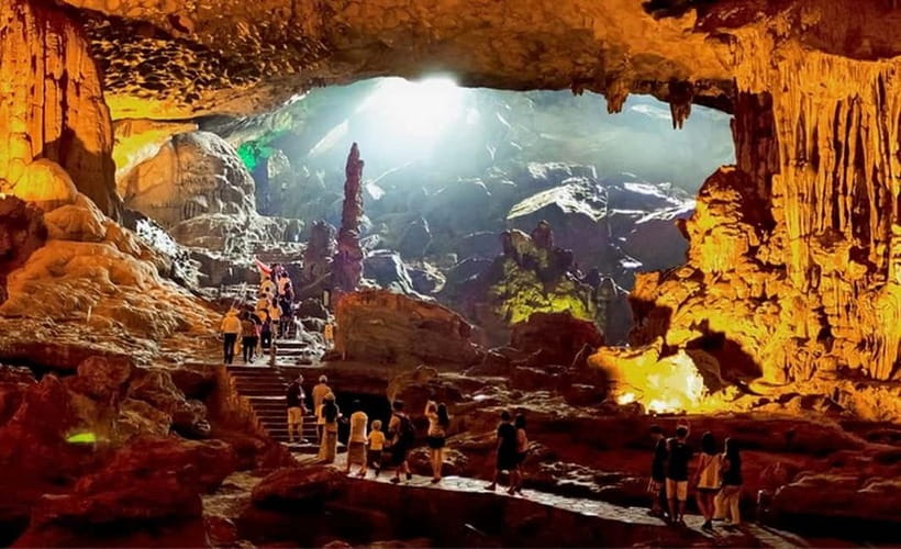 Hanoi: Ha Long Bay Day Cruise - Swimming, Meal, Kayaking - Walking through Sung Sot Cave