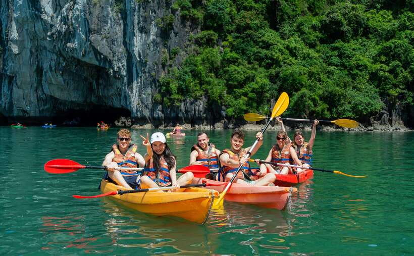 Hanoi: Halong Bay Cruise, Amazing Cave, Titov Island & Kayak - Who will enjoy this day most?