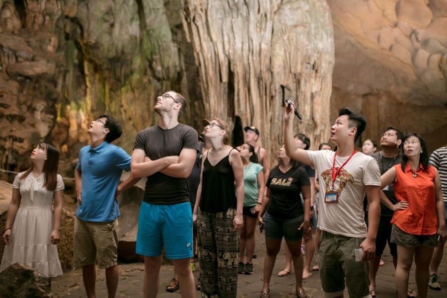 Hanoi: Halong Bay Day Trip with Titop Island, Cave, & Kayak - What the $40 price really buys