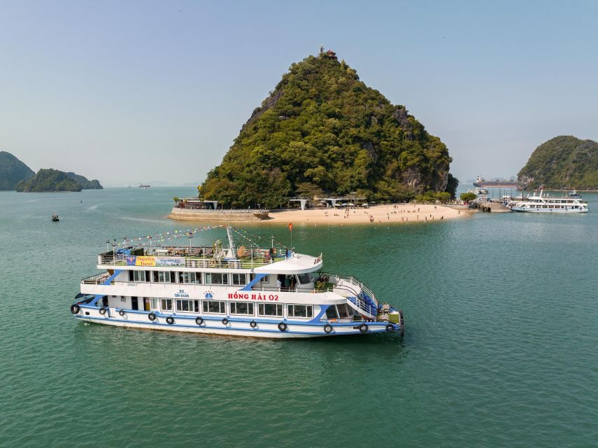 Hanoi: Halong Bay Day Trip with Titop Island, Cave, & Kayak - Who should book this day trip?