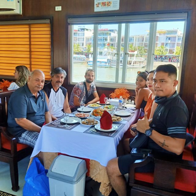 Hanoi: Roundtrip Halong Bay Islands, Caves, Kayaking & Lunch - Seafood lunch while the boat keeps moving