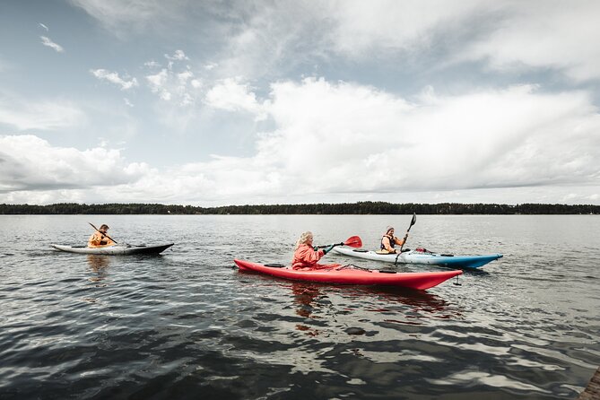Helsinki by Kayak - The Island Stop and Supplied Food