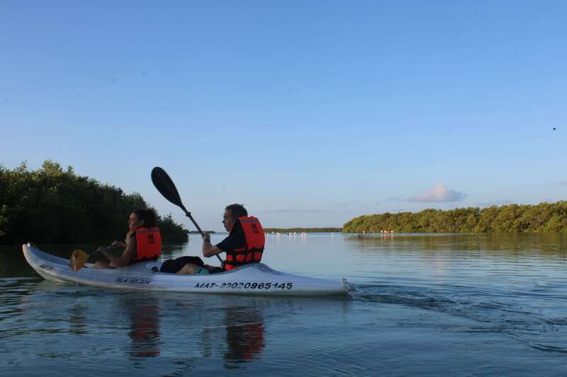 Holbox: Guided Sunrise/Sunset Kayak Tour by Mangrove Reserve - Getting ready beside the water