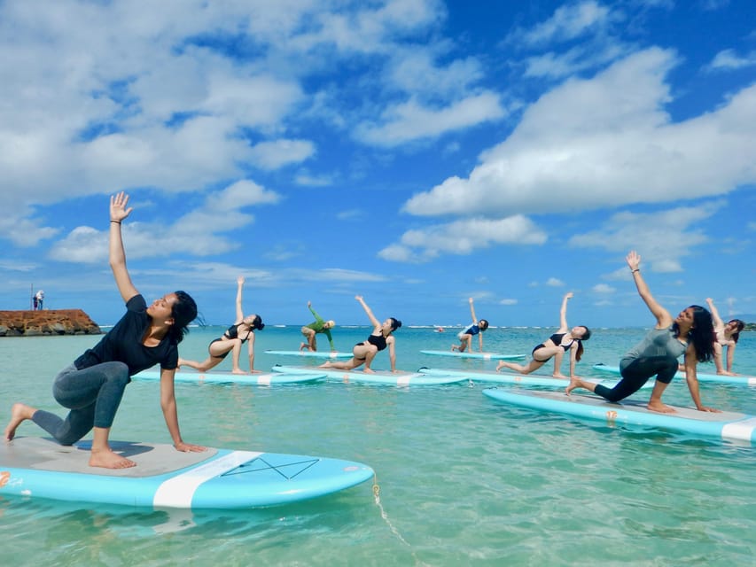 Honolulu: SUP (Standup Paddleboard) Yoga Class - A wave-rocked savasana