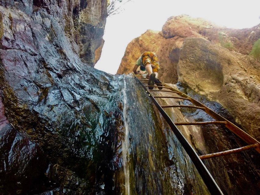 Hoover Dam Kayak Tour & Hike - shuttle from Las Vegas - Fitness, Footwear, and Heat