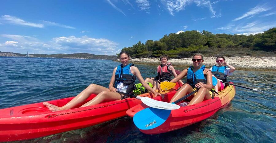 Hvar: Pakleni Islands Self-Guided Kayaking Tour - Starting at Bonj Beach Near Hotel Amfora