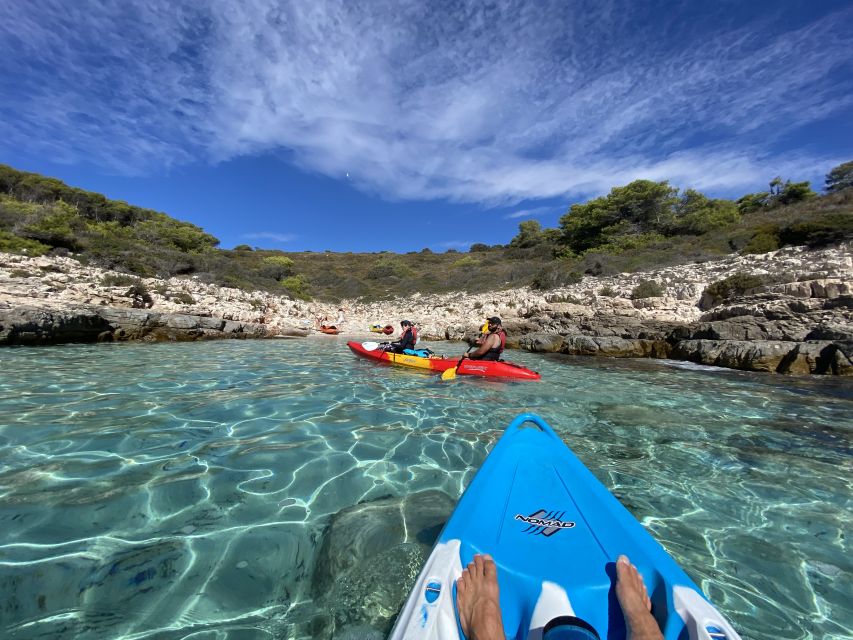Hvar: Pakleni Islands Self-Guided Kayaking Tour - Beaches, Bays, and Pine Shade