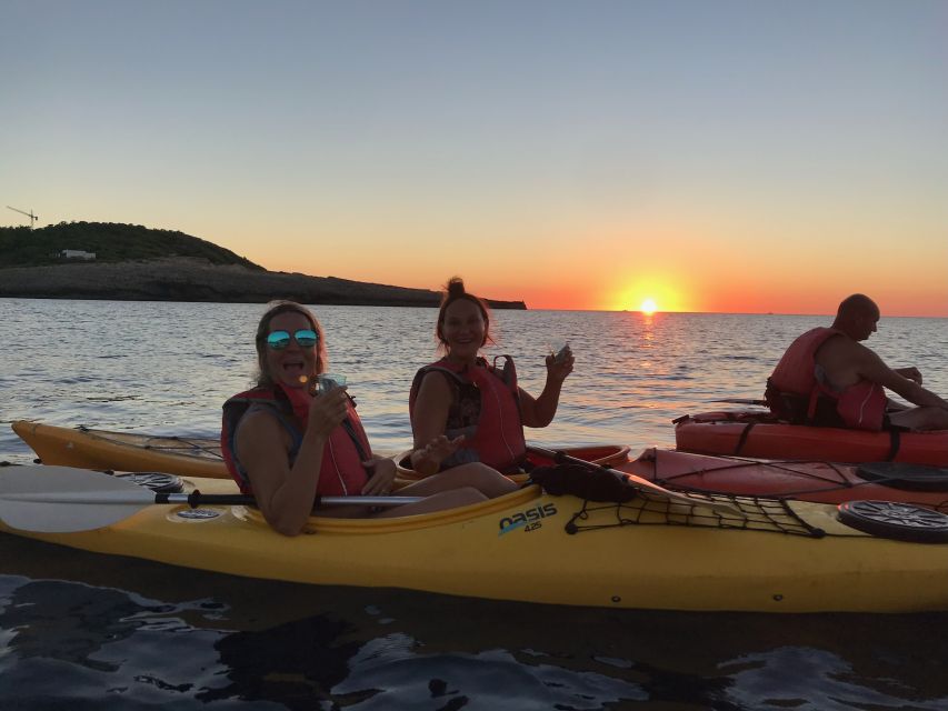 Ibiza: Sea Kayaking at Sunset and Sea Caves Tour - Meeting in Portinatx and getting ready