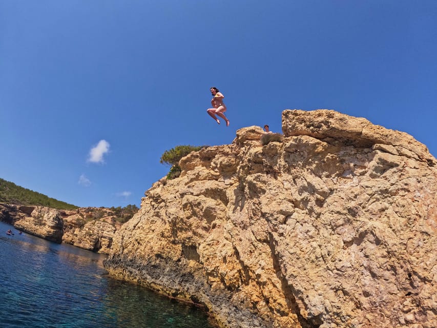 Ibiza: Stand-Up Paddle Boarding Trip to Secret Caves - Languages, timing, and practical preparation