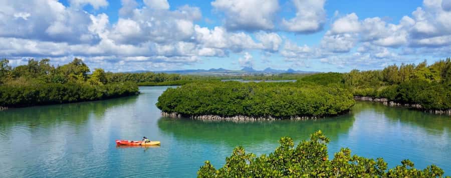 Ile d Ambre Kayaking - Why Ile d’Ambre Is Best Seen From a Kayak