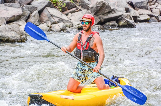 Inflatable Kayak Half-Day Excursion from Kremmling - A four-hour outing with a shorter river window