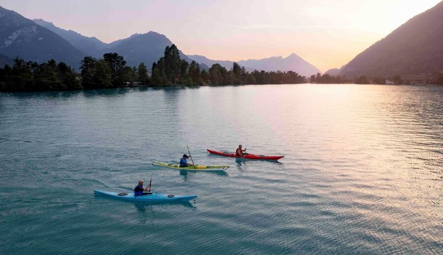 Interlaken: Kayak Tour of the Turquoise Lake Brienz - Starting in Bönigen beside the River Lütschine