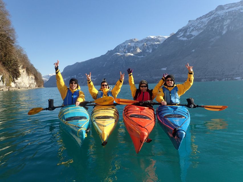 Interlaken: Small-Group Winter Kayak Tour on Lake Brienz - What the small group changes