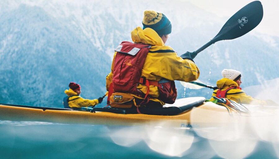 Interlaken: Small-Group Winter Kayak Tour on Lake Brienz - Photos, video, and the value of $180