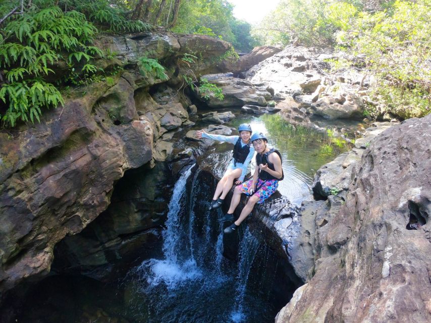 Iriomote Island: SUP or Canoeing and Canyoning Tour - Choosing a canoe or SUP on the first river