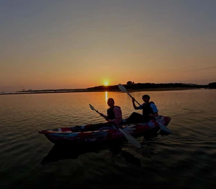 Ishigaki: Beautiful Sunset and Magic Hour Canoe Tour - Age limits and physical demands