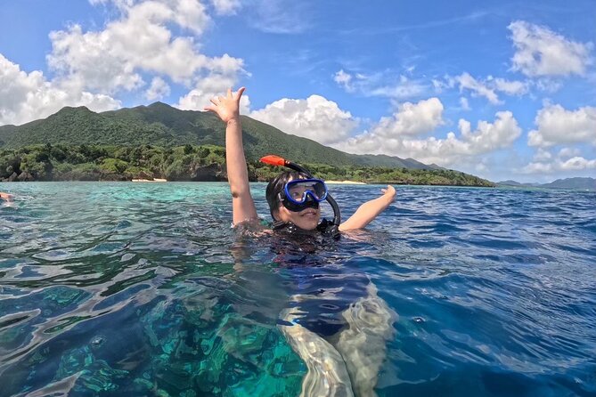 [Ishigaki]Mangrove SUP/Canoe + Blue Cave Snorkeling - Language and guide quality