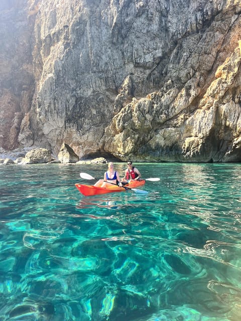 Jávea: Cala Portixol Kayak Tour with Snorkel & Cliff Jumping - Who will enjoy this most?