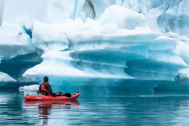 Jökulsárlón Glacier Lagoon Kayaking Tour - Why kayaking Jökulsárlón feels different from a shore visit