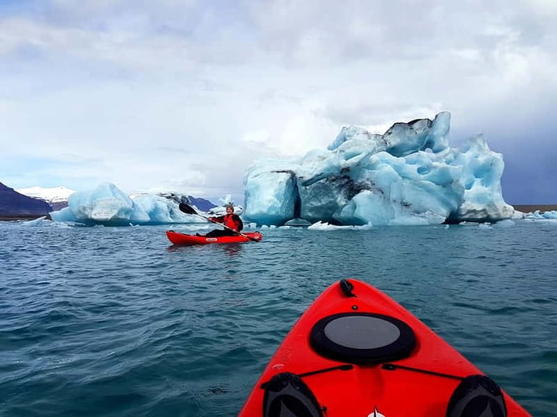 Jökulsárlón Glacier Lagoon Kayaking Tour - Seals, birds, and the right distance